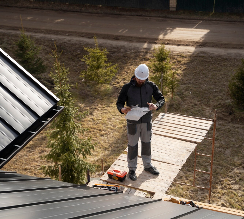 imgi_111_full-shot-man-wearing-protection-helmet-outdoors_23-2149343635